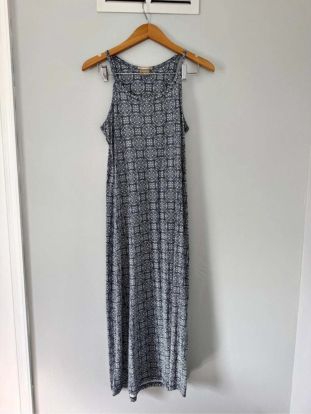 INK + IVY Geometric Maxi Dress in Blue & White Size Medium